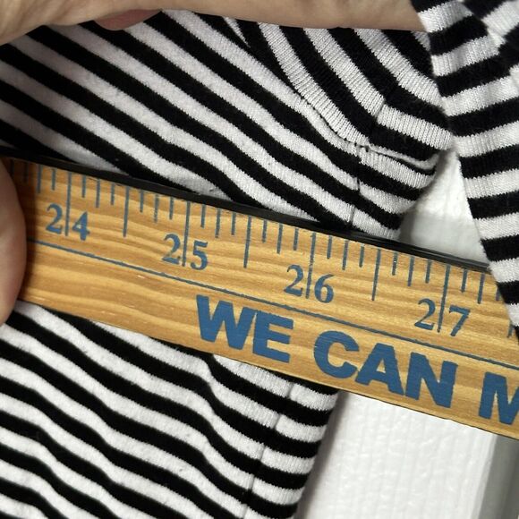 Chicos Top Women’s Size XL 3 Black White Striped Long Sleeve Casual Stretch - Picture 4 of 5